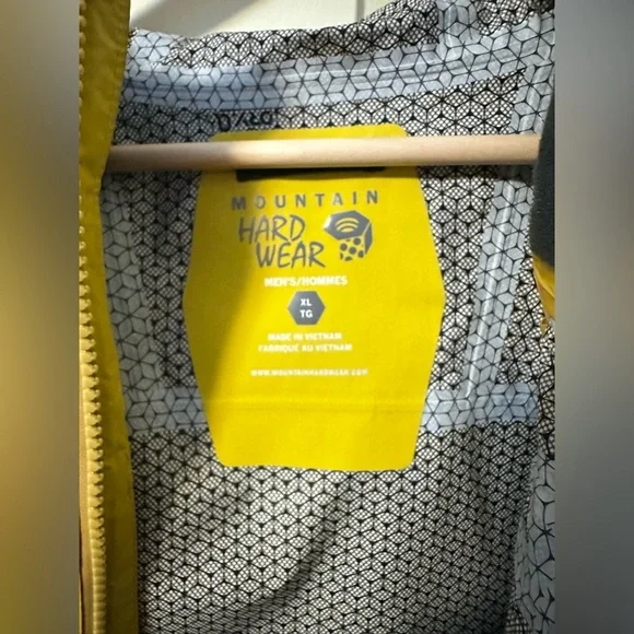 Golden Yellow DryQ Mountain Hardwear Jacket with Hood rain coat shell - Picture 5 of 14
